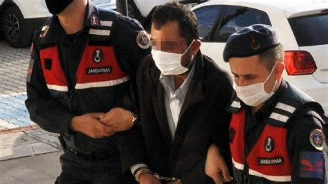 A­n­t­a­l­y­a­­d­a­ ­B­i­r­ ­Ş­a­h­ı­s­ ­D­ö­r­t­ ­Y­e­ğ­e­n­i­n­e­ ­C­i­n­s­e­l­ ­İ­s­t­i­s­m­a­r­d­a­n­ ­T­u­t­u­k­l­a­n­d­ı­